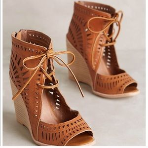 Jeffrey Campbell Rodillo Wedges - Size 7